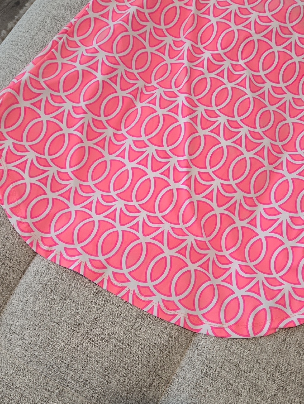 NWT Lulu-B Pink & White Sleeveless Geometric Top - Picture 7 of 8